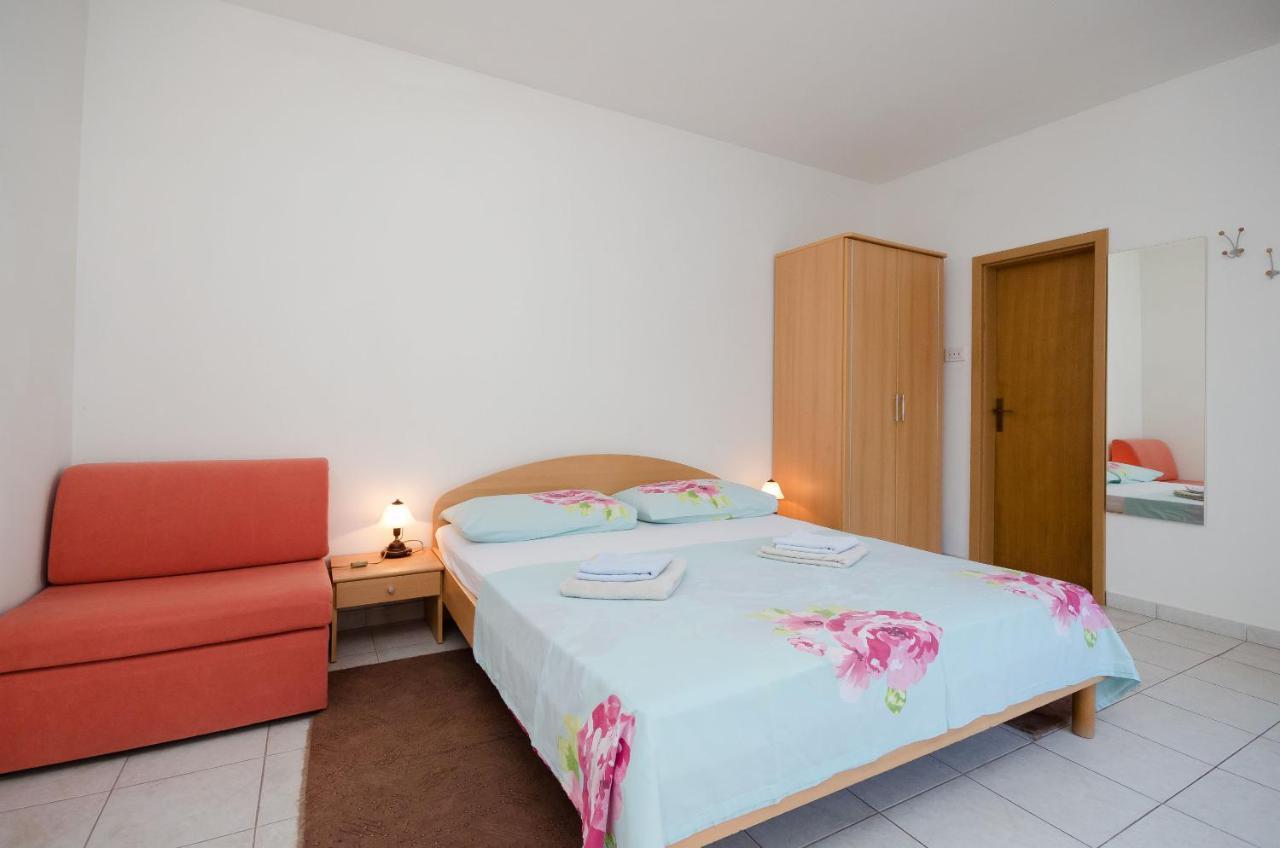 Apartments Branimir Novi Vinodolski Extérieur photo