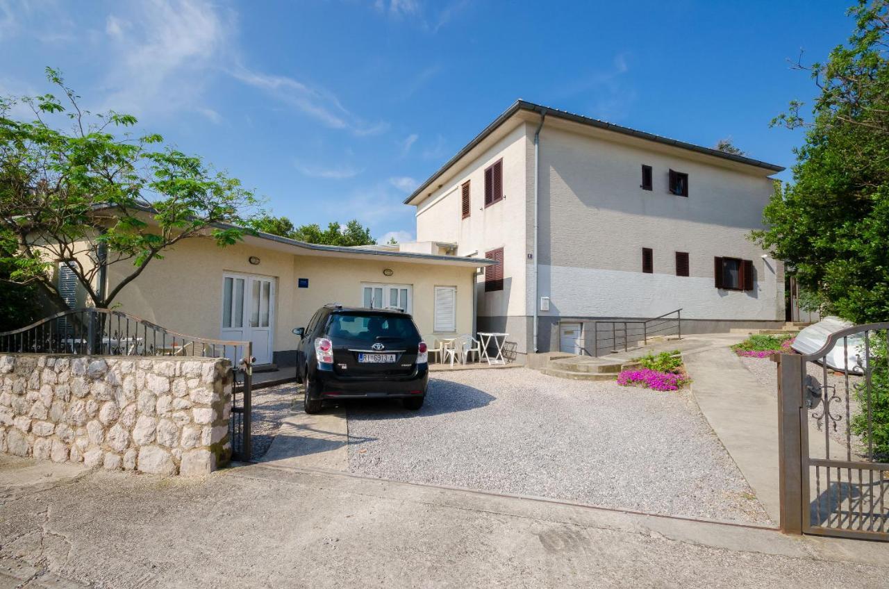 Apartments Branimir Novi Vinodolski Extérieur photo
