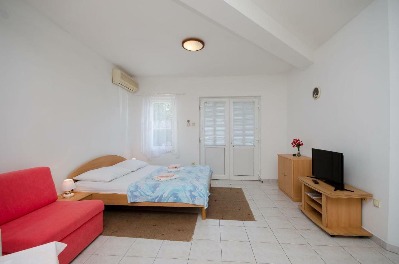 Apartments Branimir Novi Vinodolski Extérieur photo